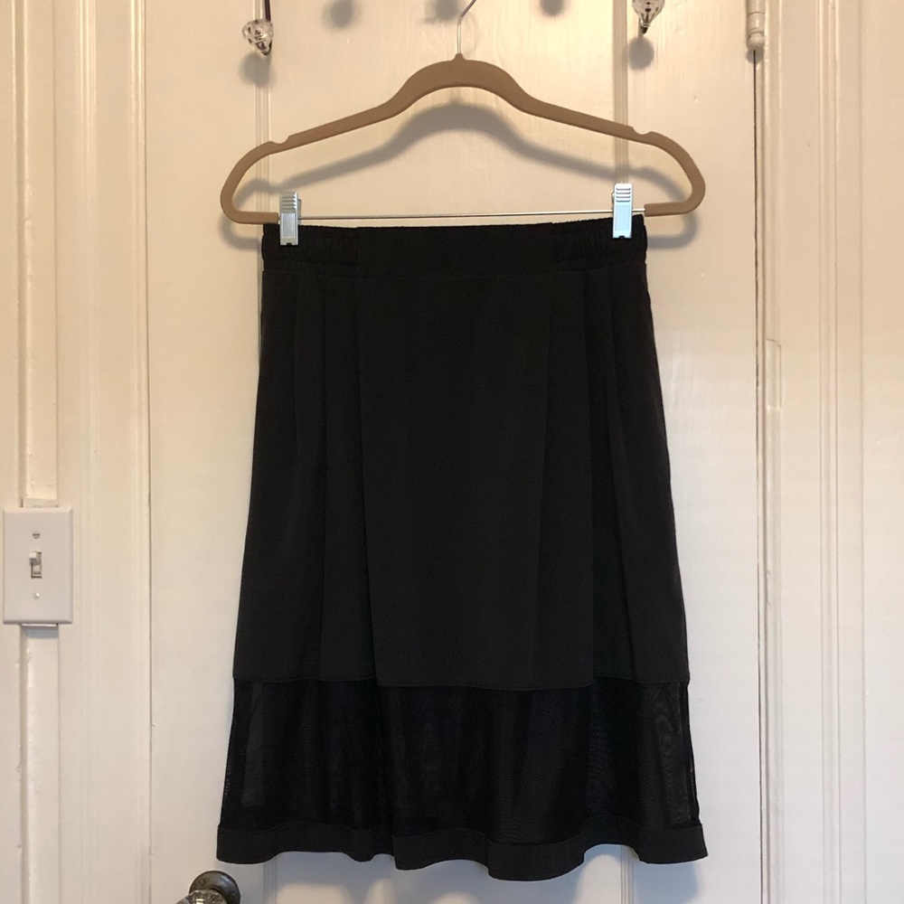 Preloved Black Lululemon skirt sz M-L